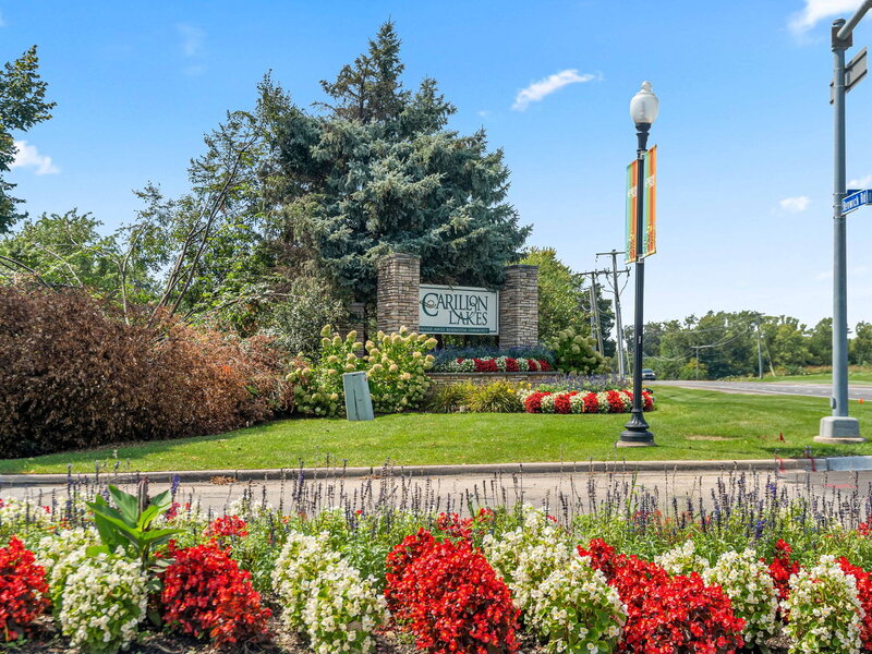 16310 Crescent Lake Drive Crest Hill IL 60403