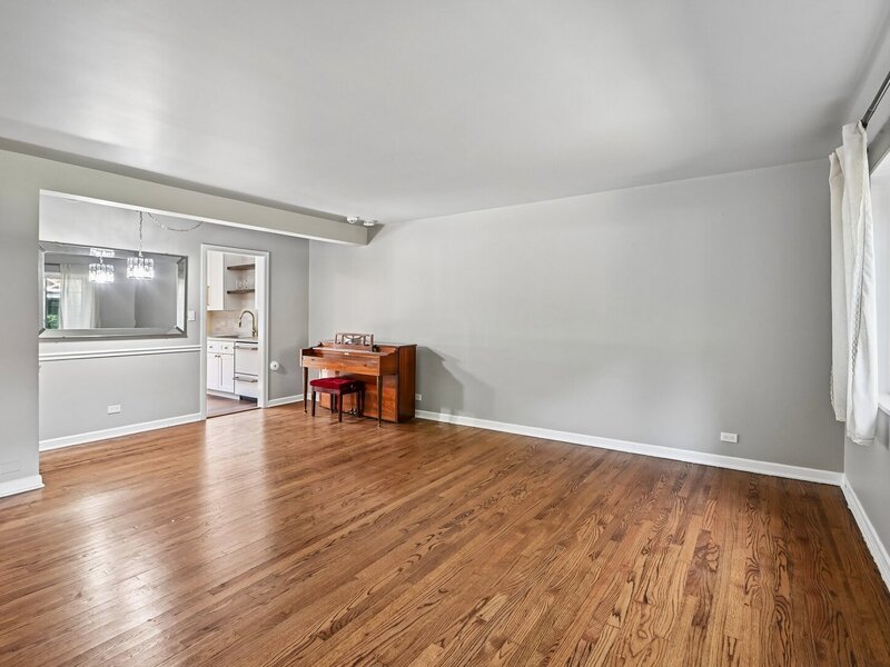 738 Dodge Avenue Evanston IL 60202
