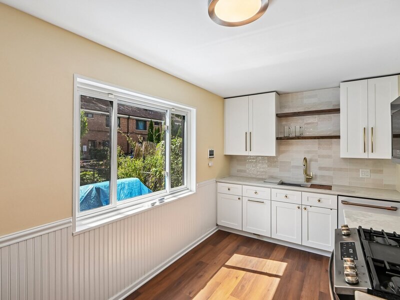 738 Dodge Avenue Evanston IL 60202