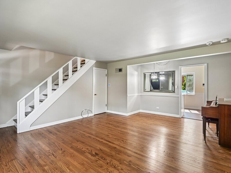 738 Dodge Avenue Evanston IL 60202