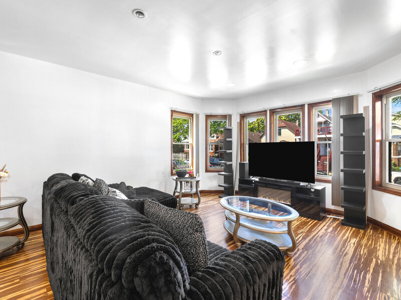 7417 S Sangamon Street Chicago IL 60621