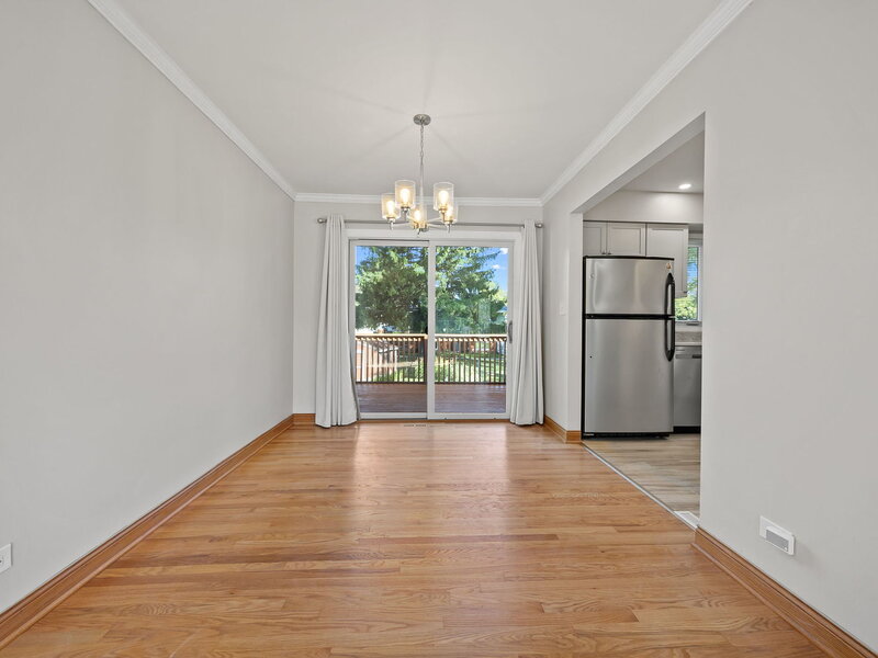 588 Kohley Road Lisle IL 60532