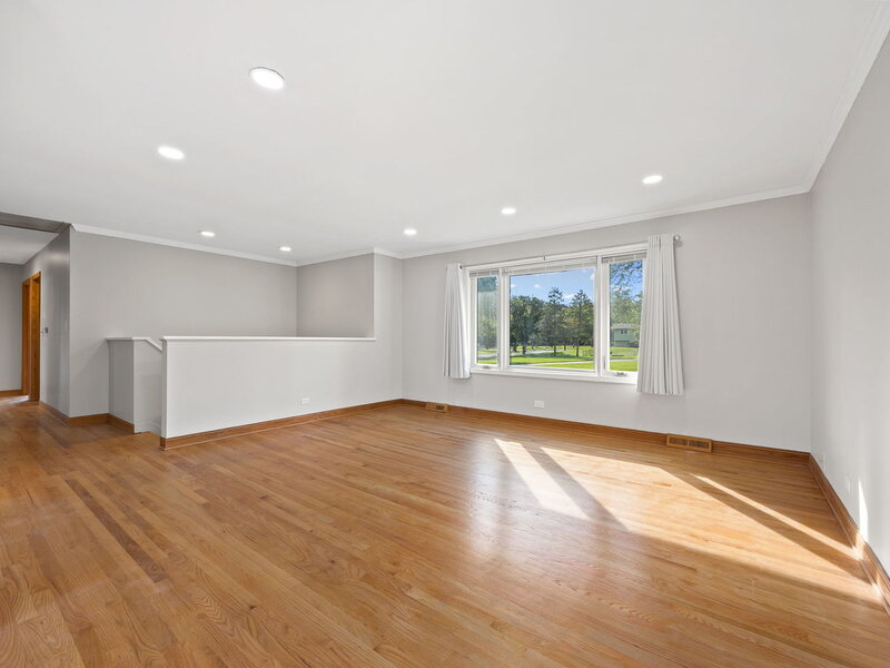 588 Kohley Road Lisle IL 60532