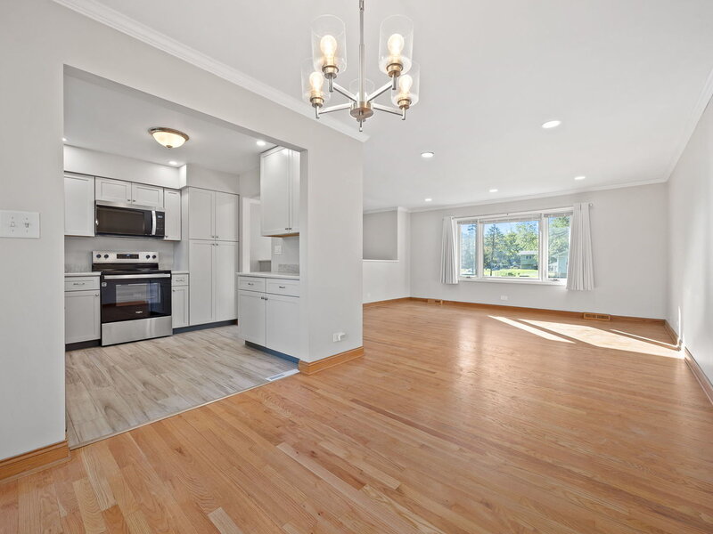 588 Kohley Road Lisle IL 60532