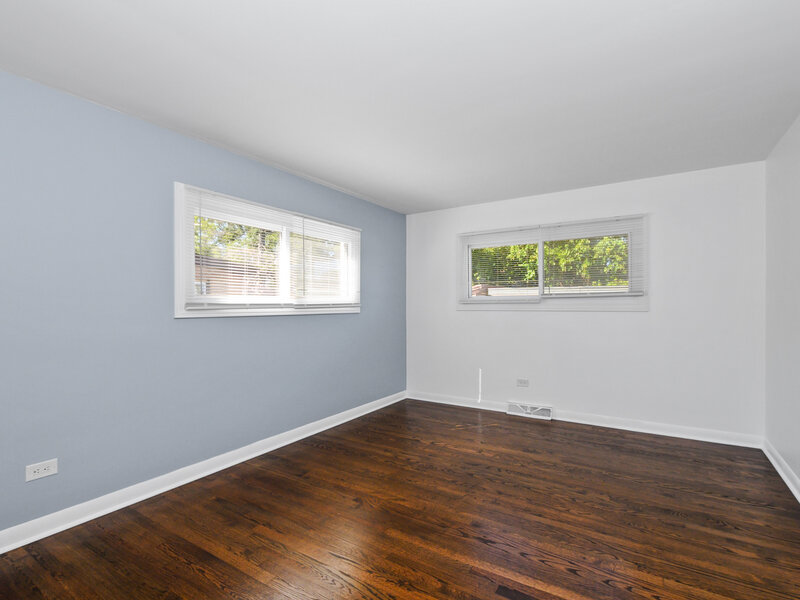 4024 W 106th Street Oak Lawn IL 60453