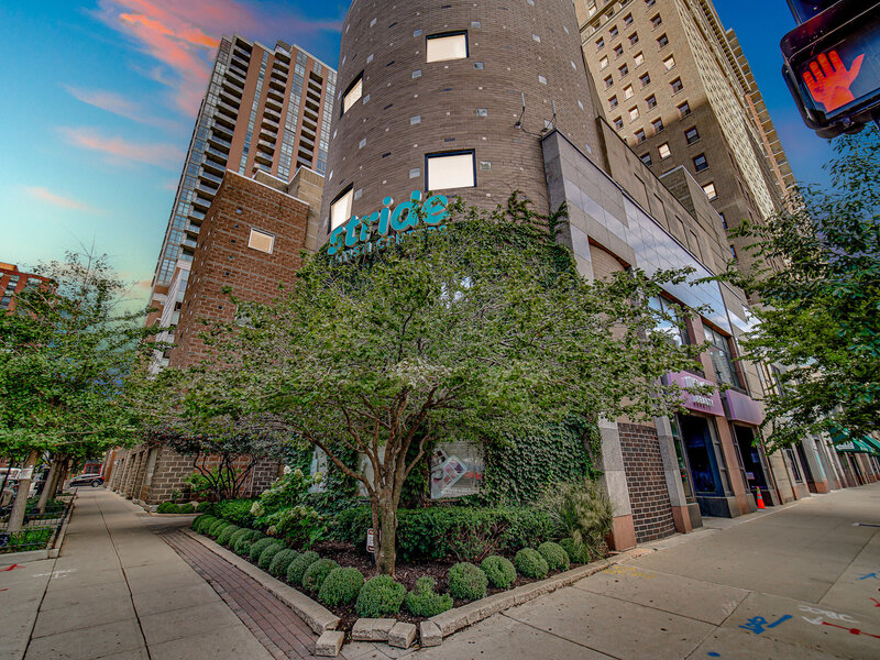 40 E 9th Street Chicago IL 60605