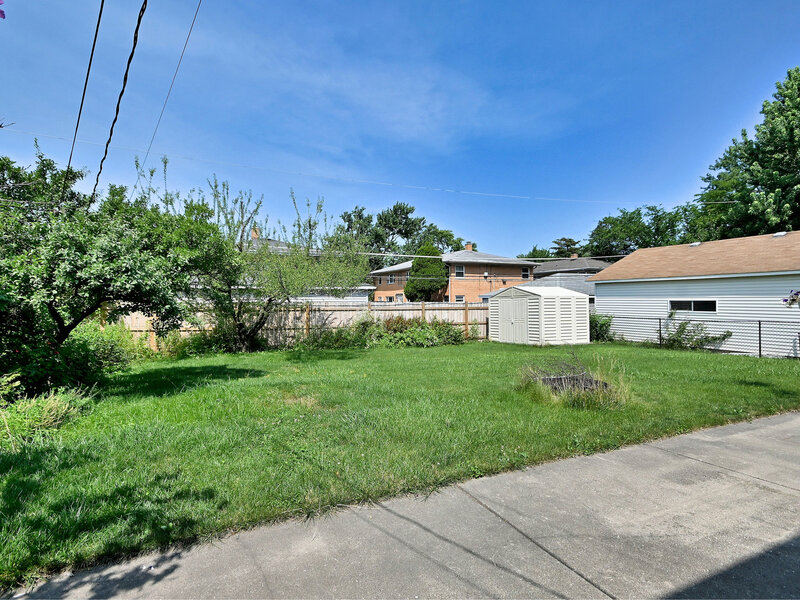 1032 Daniel Drive Bensenville IL 60106