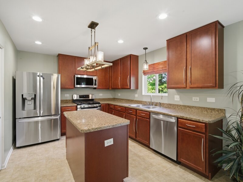 843 Brahms Road Volo IL 60073