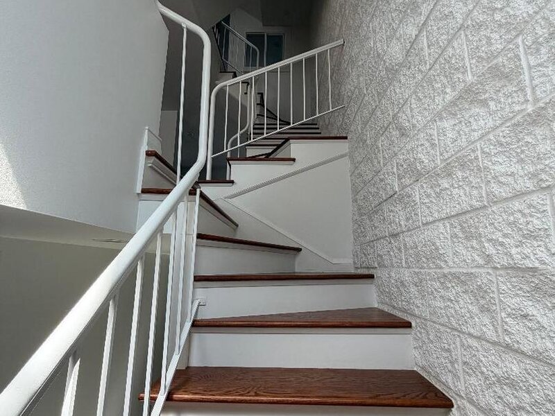 933 S Oakley Boulevard Chicago IL 60612