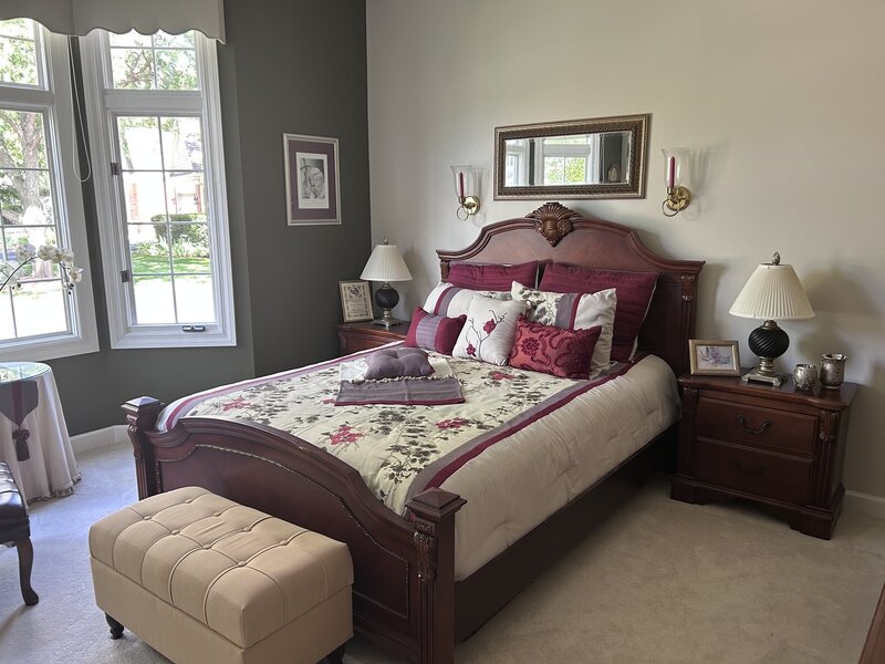 8 Canterbury Court Lake In The Hills IL 60156