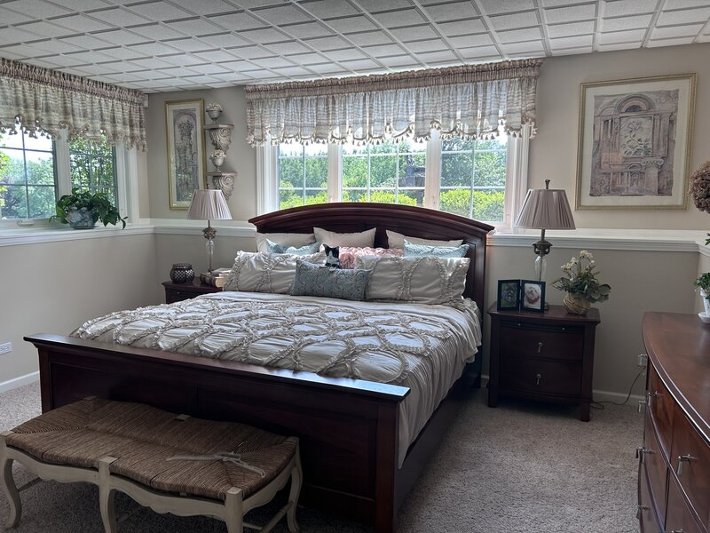 8 Canterbury Court Lake In The Hills IL 60156