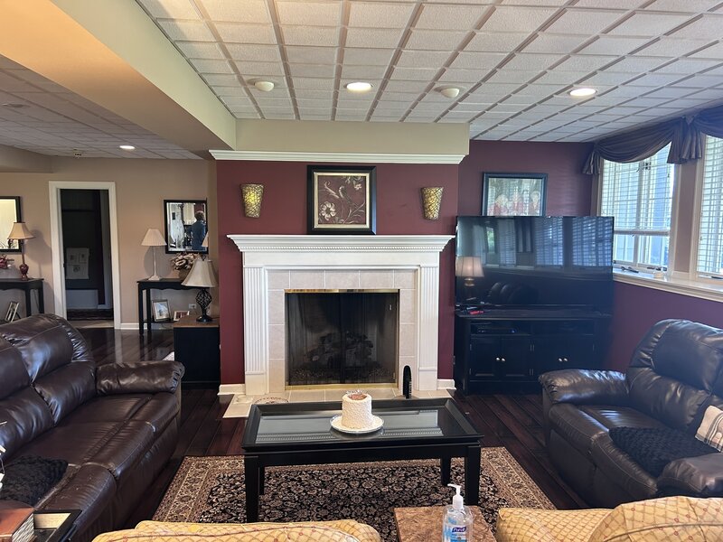 8 Canterbury Court Lake In The Hills IL 60156