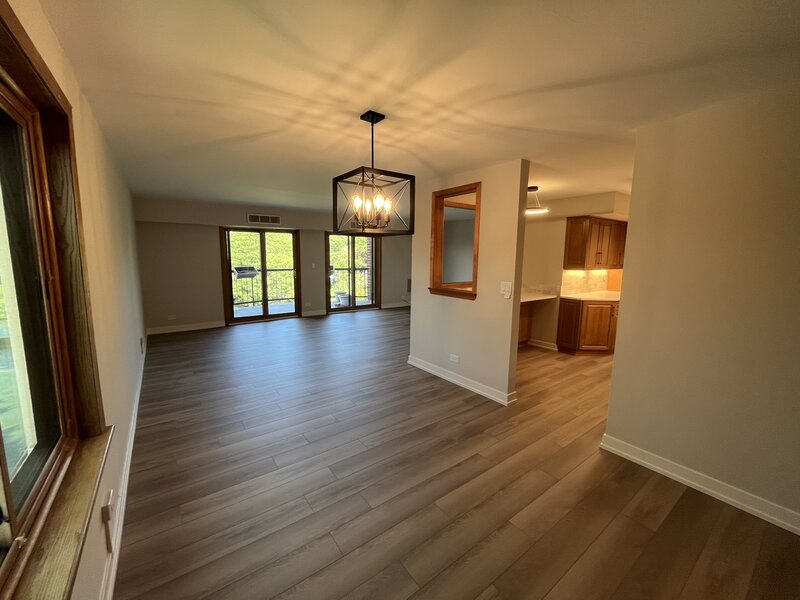 1615 E Central Road Arlington Heights IL 60005