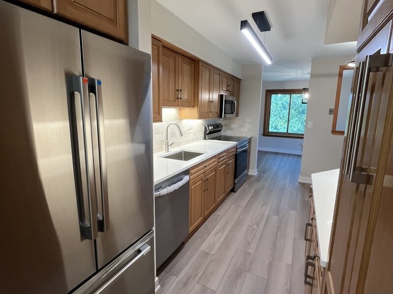 1615 E Central Road Arlington Heights IL 60005