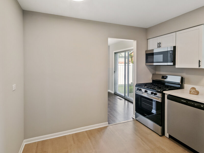 1340 Prince Drive South Holland IL 60473