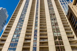 Photo of 200 N Dearborn Street Chicago IL 60601 Unit 4700