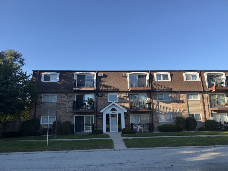 6440 Pamela Lane Chicago Ridge IL 60415