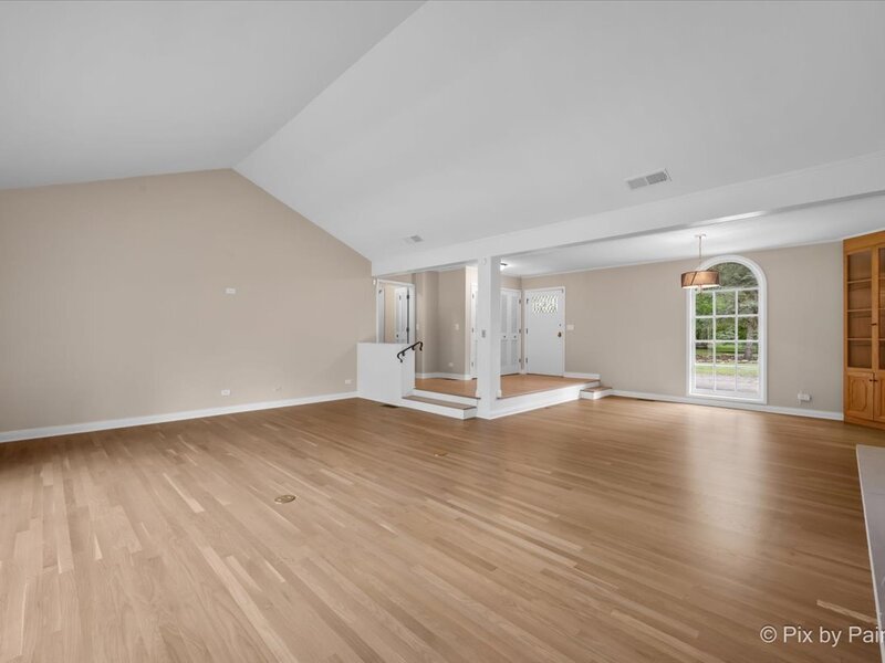 31 Penny Road Barrington Hills IL 60010