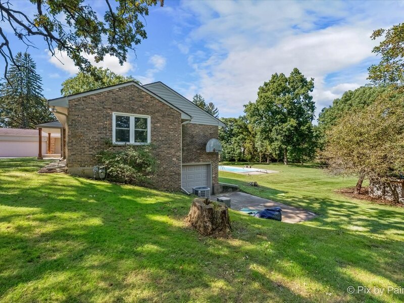 31 Penny Road Barrington Hills IL 60010