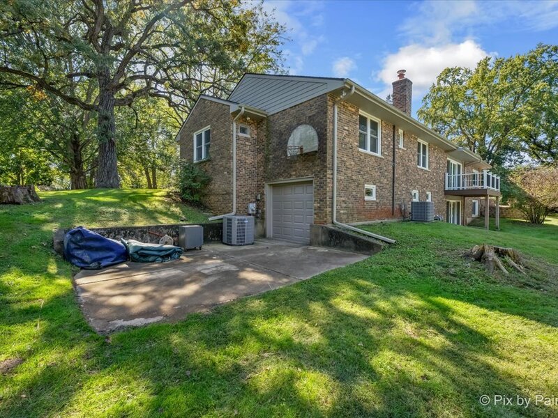 31 Penny Road Barrington Hills IL 60010