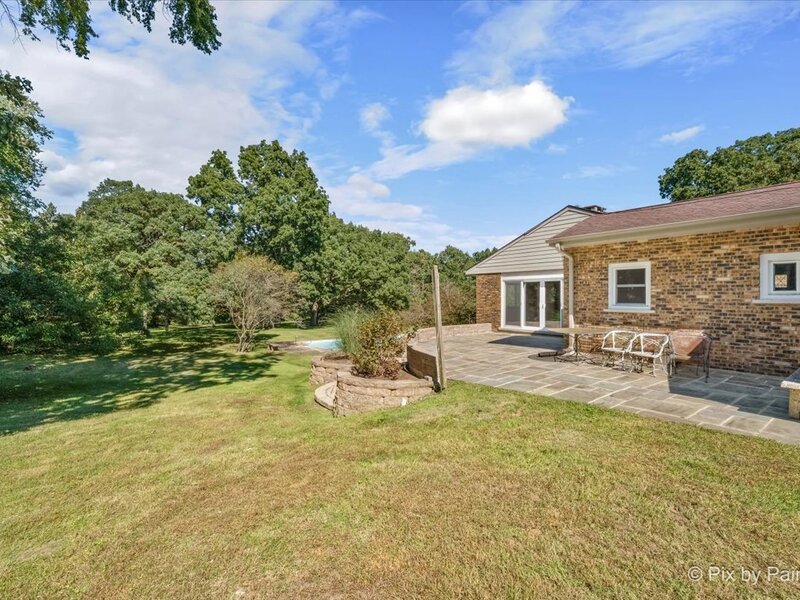 31 Penny Road Barrington Hills IL 60010