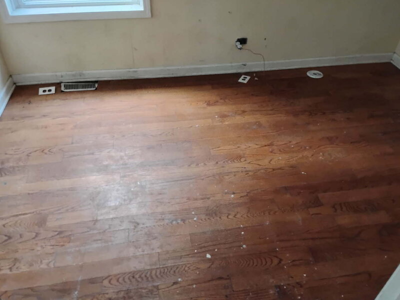 7916 S East End Avenue Chicago IL 60617