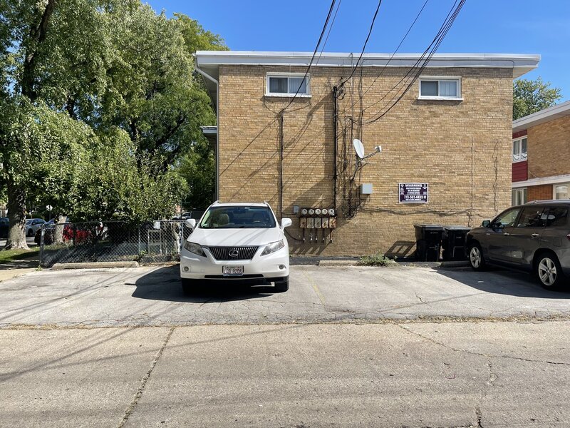 6036 N Winchester Avenue Chicago IL 60660