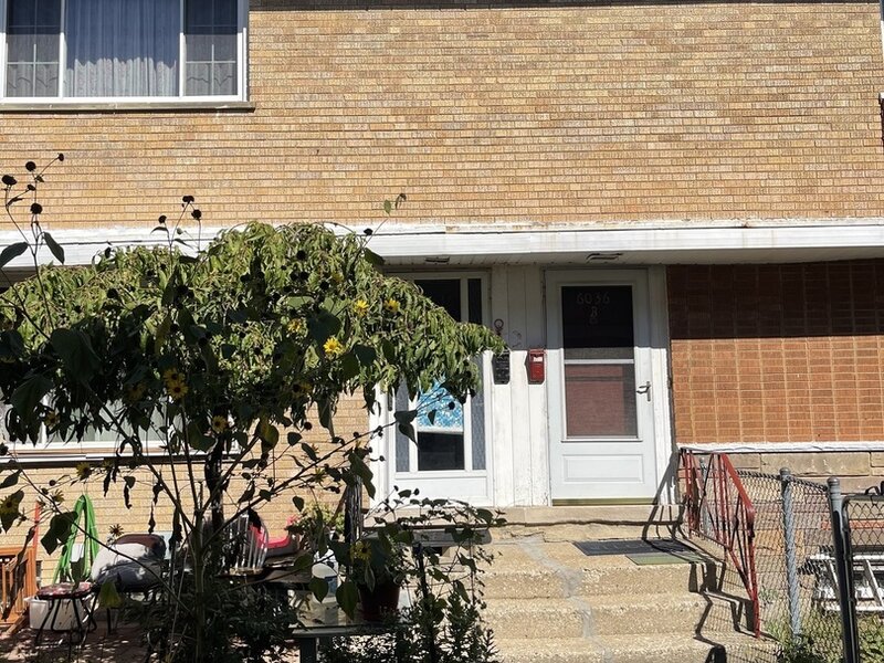 6036 N Winchester Avenue Chicago IL 60660