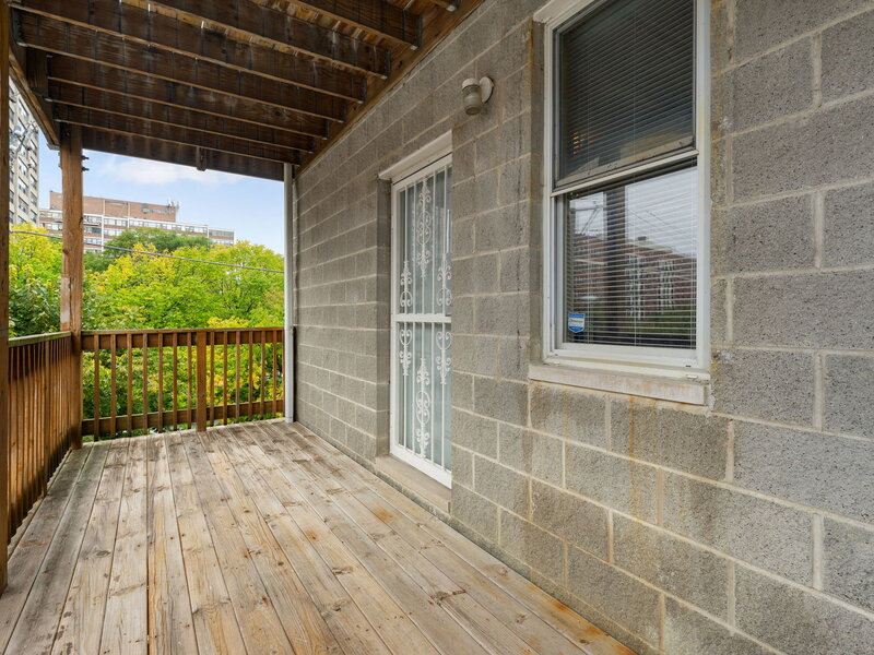 4710 S Ellis Avenue Chicago IL 60615