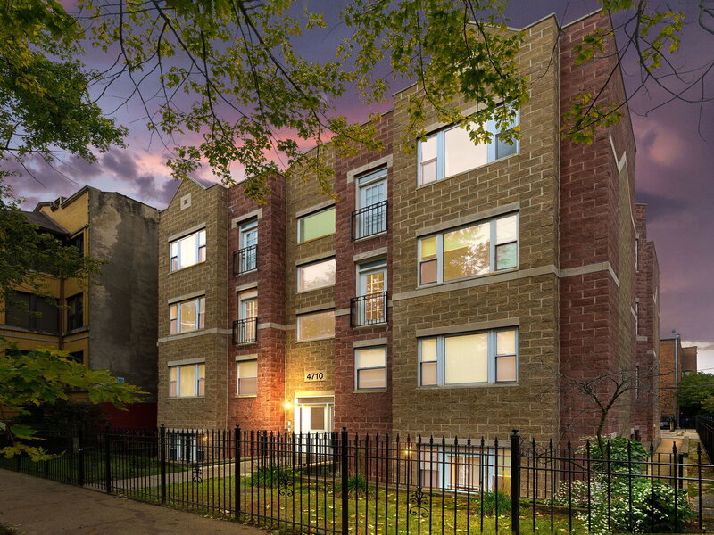 4710 S Ellis Avenue Chicago IL 60615