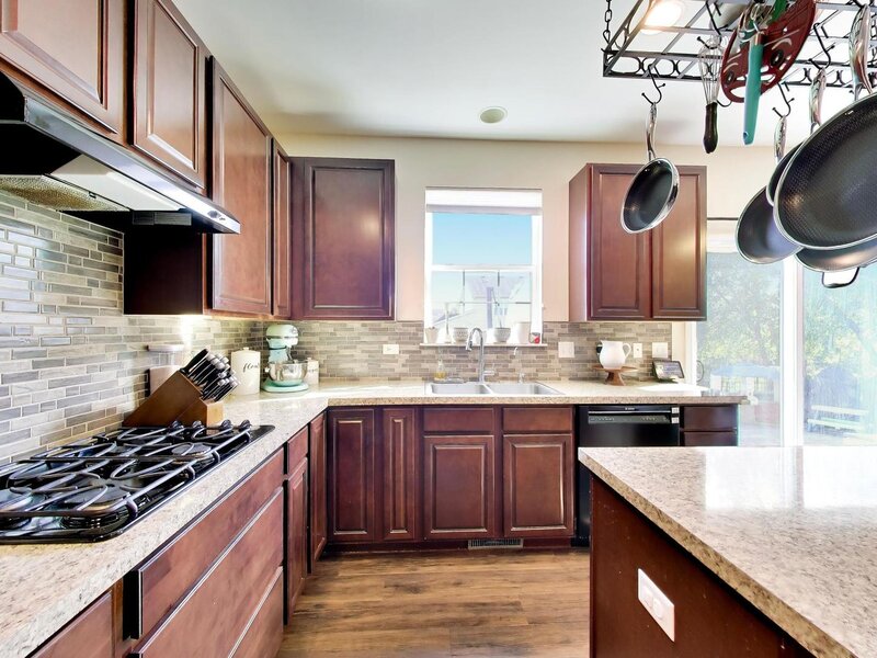 242 Bedford Lane Volo IL 60073