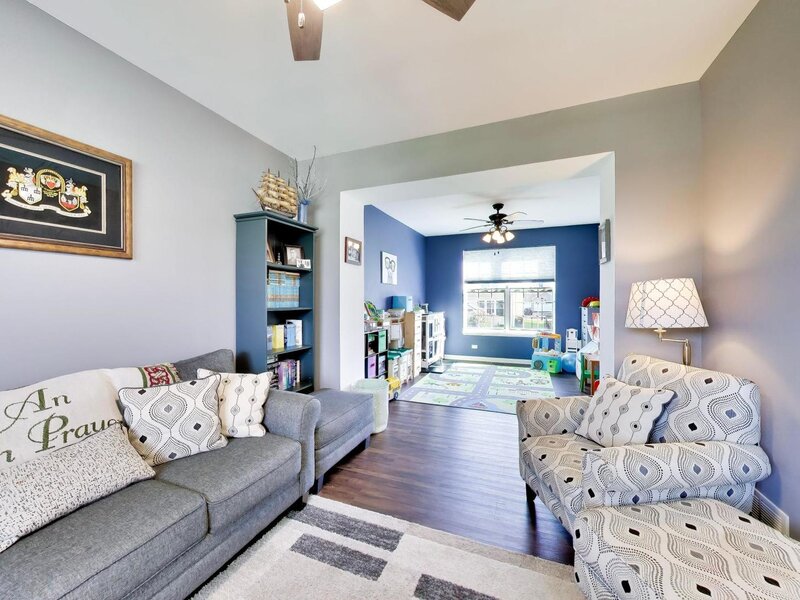 242 Bedford Lane Volo IL 60073