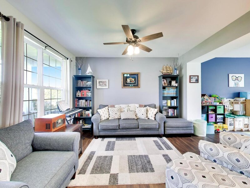 242 Bedford Lane Volo IL 60073