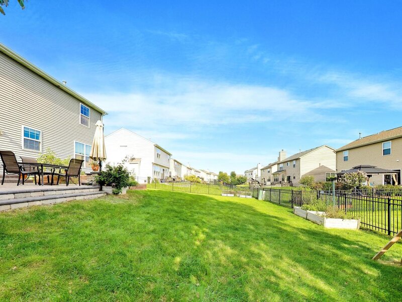 242 Bedford Lane Volo IL 60073