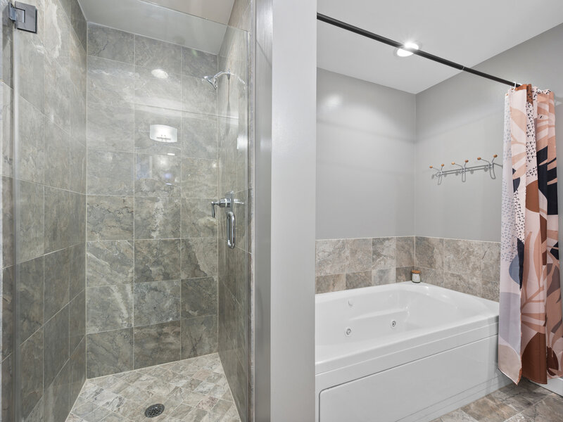 737 W Washington Boulevard Chicago IL 60661