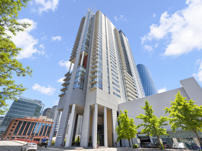 737 W Washington Boulevard Chicago IL 60661