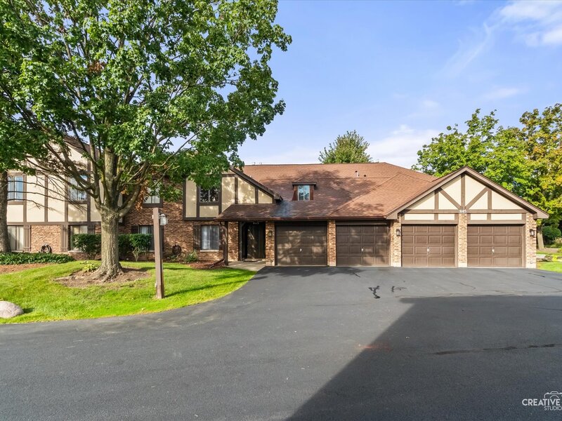 845 Sheldon Court Wheaton IL 60189