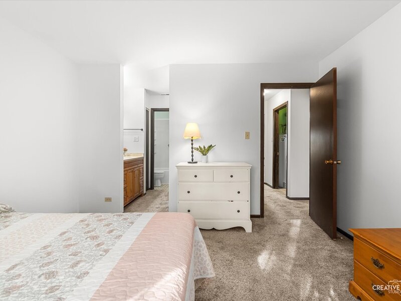 845 Sheldon Court Wheaton IL 60189