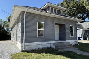 Photo of 810 N Monroe Street Marion IL 62959