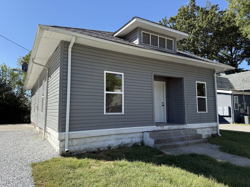 810 N Monroe Street Marion IL 62959