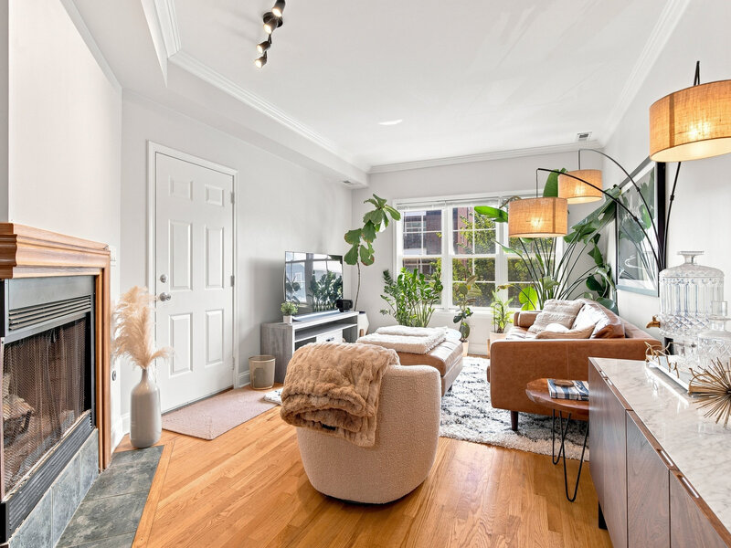 1518 W Superior Street Chicago IL 60622