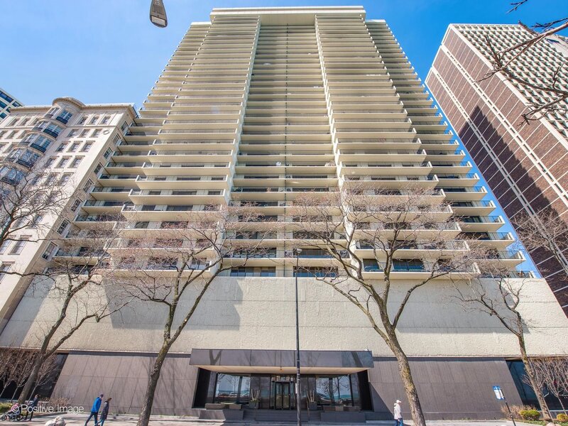 1212 N Lake Shore Drive Chicago IL 60610