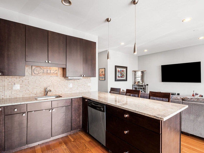 3312 W Diversey Avenue Chicago IL 60647