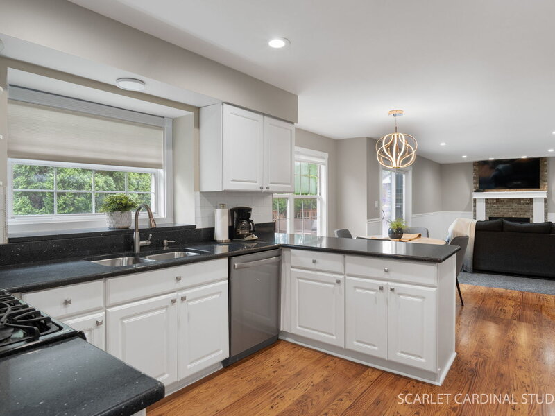 309 Foxworth Court Aurora IL 60502