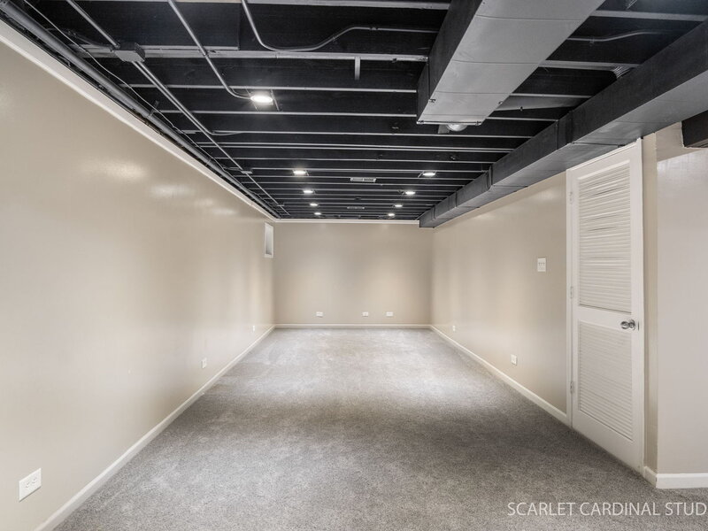 309 Foxworth Court Aurora IL 60502