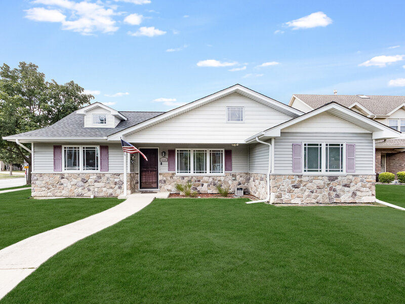6116 W 94th Street Oak Lawn IL 60453