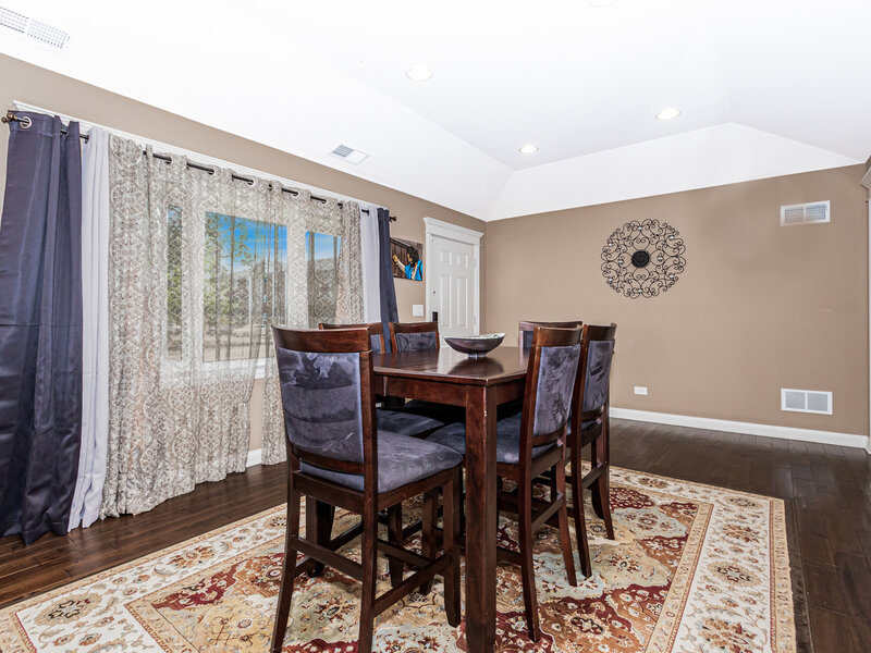 6116 W 94th Street Oak Lawn IL 60453