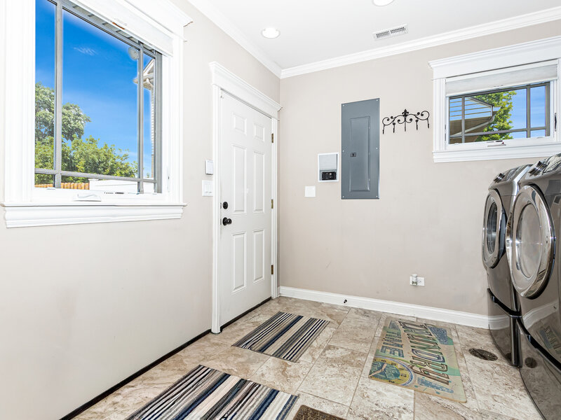 6116 W 94th Street Oak Lawn IL 60453