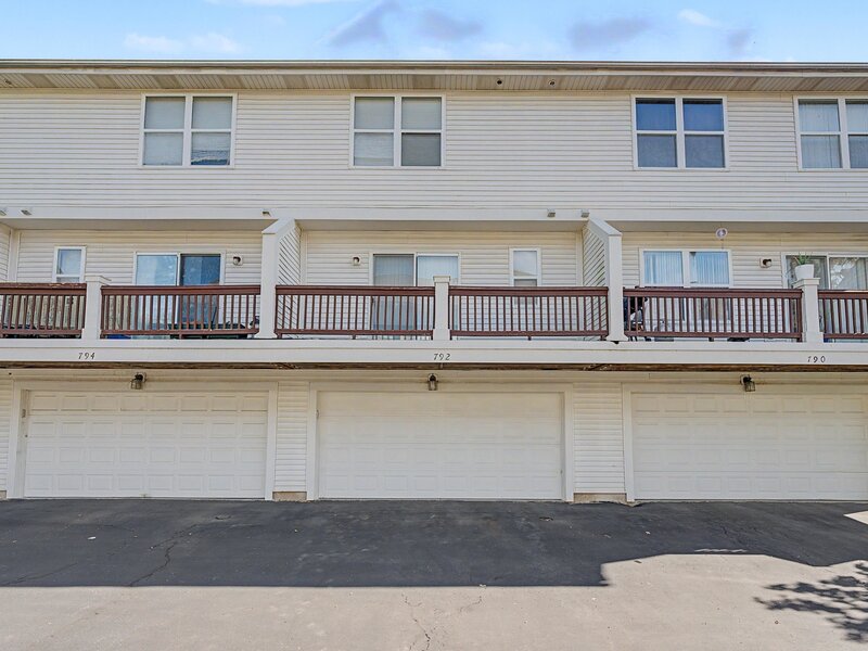 792 River Mill Parkway Wheeling IL 60090