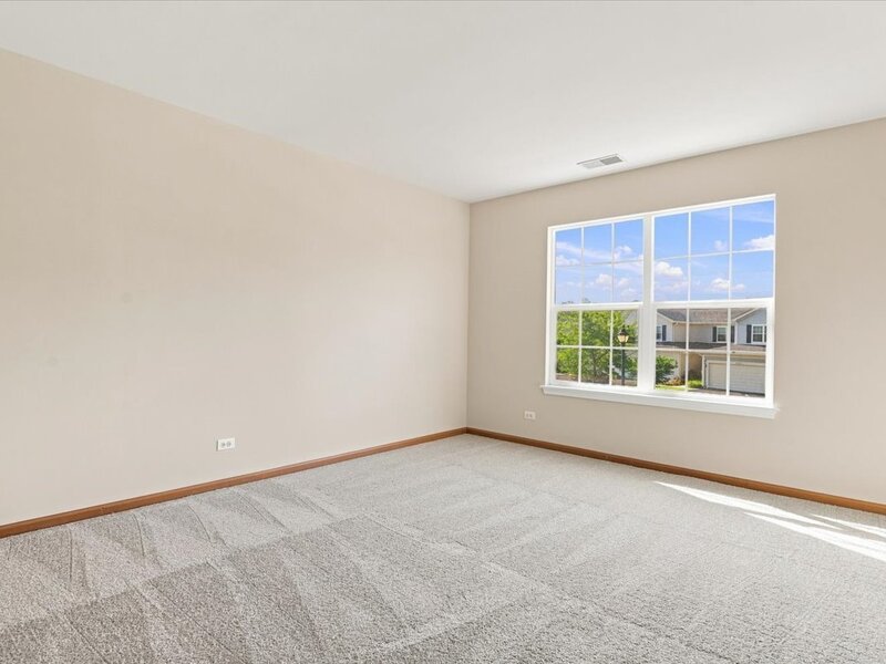 570 W Kristina Lane Round Lake IL 60073